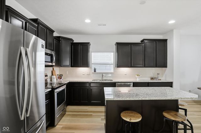 842 Declaration Drive, Pittsboro, IN 46167