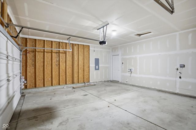 842 Declaration Drive, Pittsboro, IN 46167