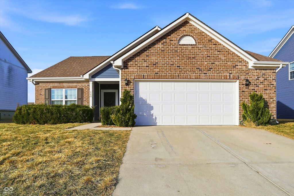 842 Declaration Drive, Pittsboro, IN 46167