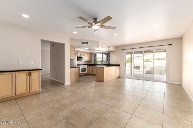 4334 W BARBARA Avenue, Glendale, AZ 85302