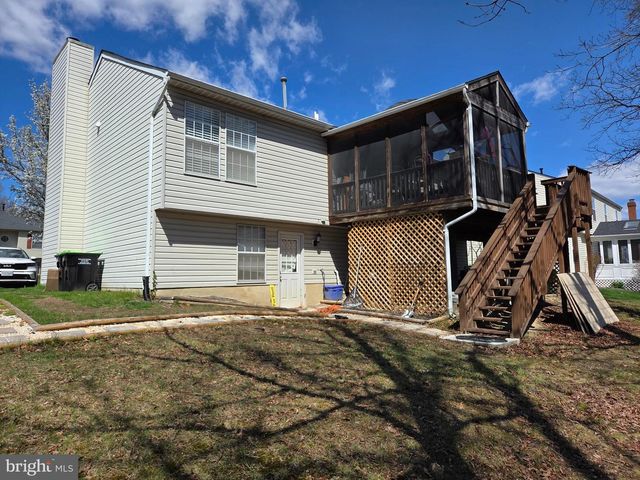 20580 TRIPLE CROWN CT, Ashburn, VA 20147