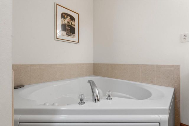 6413 Merganser DRIVE, Mount Pleasant, WI 53406
