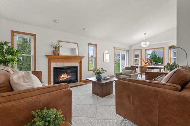 6413 Merganser DRIVE, Mount Pleasant, WI 53406