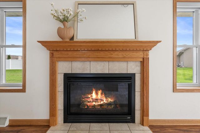 6413 Merganser DRIVE, Mount Pleasant, WI 53406