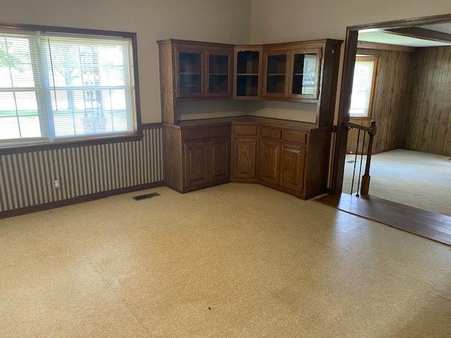 1076 Barrington Road, Tontitown, AR 72762