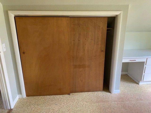 1076 Barrington Road, Tontitown, AR 72762