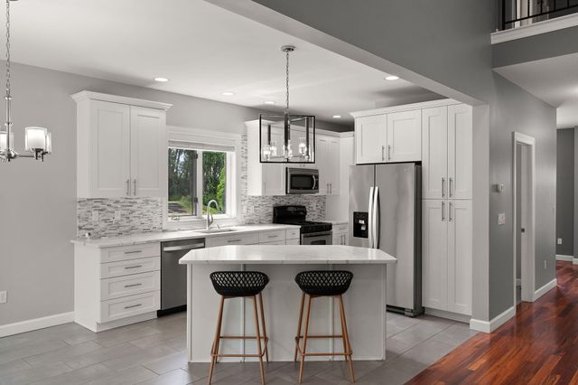 961 Monterey Drive, Chesterton, IN 46304