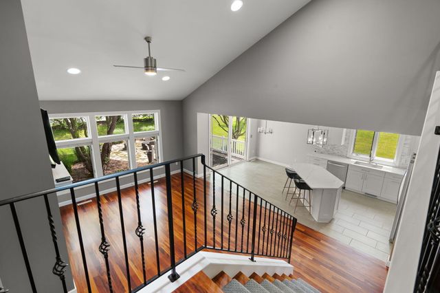 961 Monterey Drive, Chesterton, IN 46304