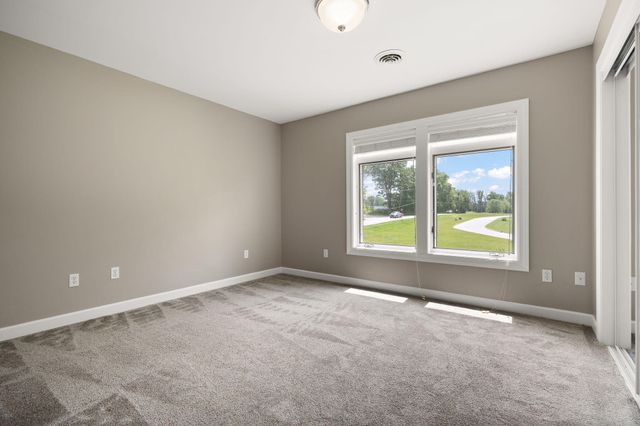 961 Monterey Drive, Chesterton, IN 46304