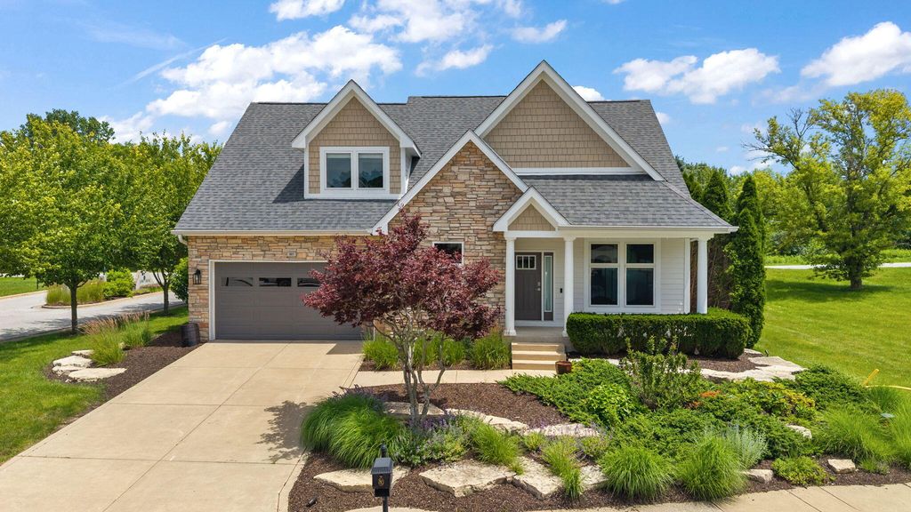 961 Monterey Drive, Chesterton, IN 46304