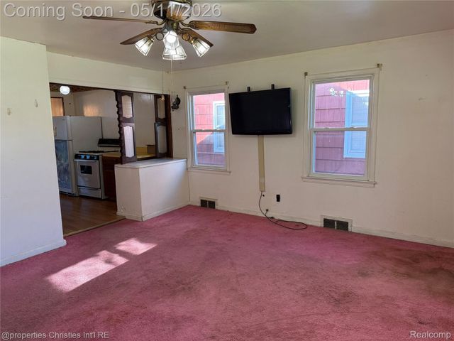 2000 Moorhouse Street, Ferndale, MI 48220