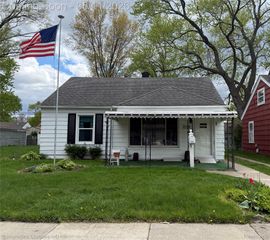 2000 Moorhouse Street, Ferndale, MI 48220
