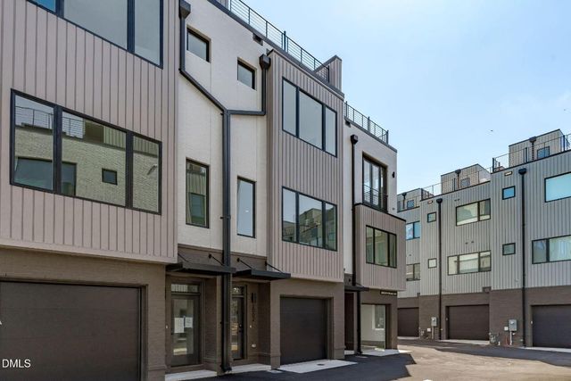 2004 Moody Lane, Durham, NC 27701