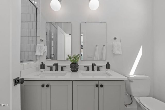 2004 Moody Lane, Durham, NC 27701