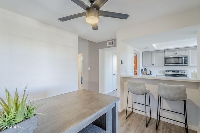 7510 E THOMAS Road 316, Scottsdale, AZ 85251