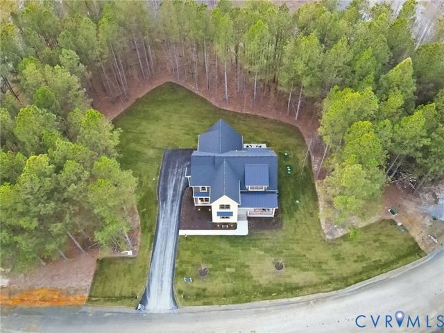 8632 Emily Jane Pl, Quinton, VA 23141