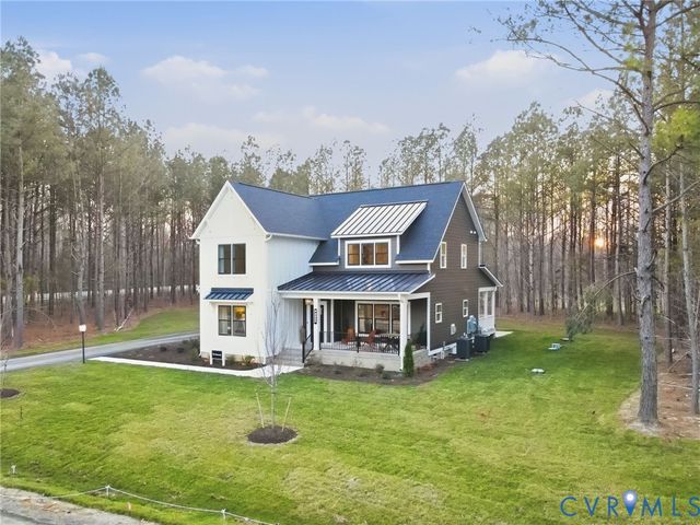 8632 Emily Jane Pl, Quinton, VA 23141
