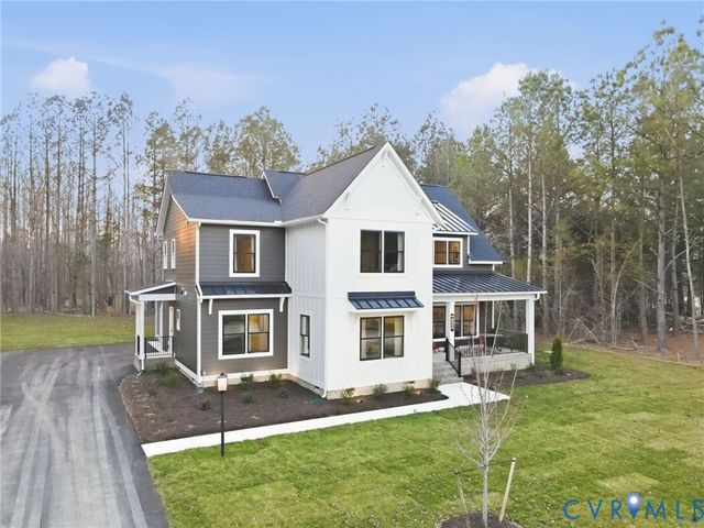8632 Emily Jane Pl, Quinton, VA 23141