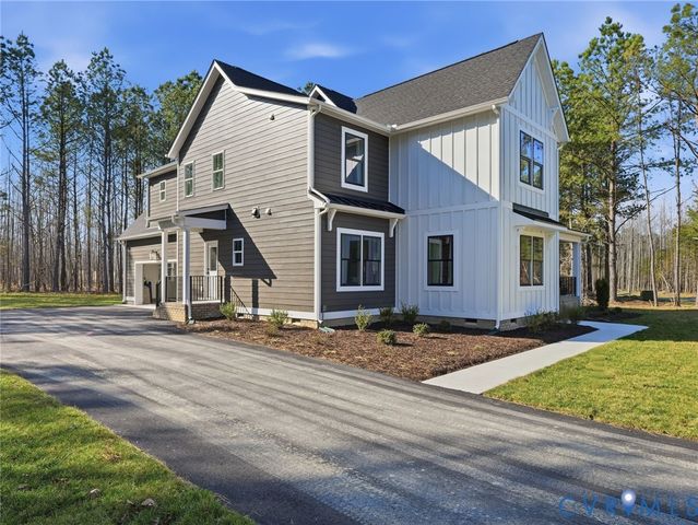 8632 Emily Jane Pl, Quinton, VA 23141