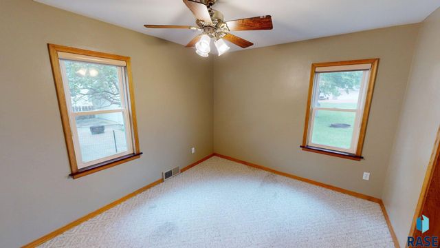 1313 2nd St Street, Brookings, SD 57006