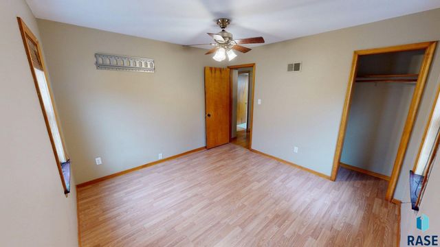 1313 2nd St Street, Brookings, SD 57006