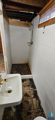 1313 2nd St Street, Brookings, SD 57006