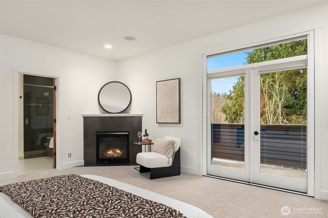 10702 35th Avenue NE, Seattle, WA 98125