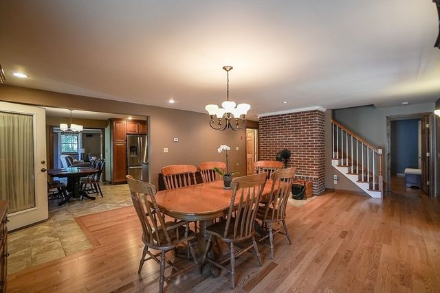 19 Rheault Cir, Leominster, MA 01453