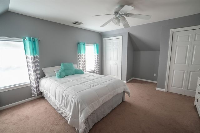 19 Rheault Cir, Leominster, MA 01453
