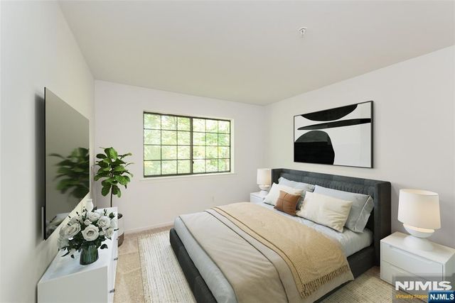 1102 Faulkner Court, Mahwah, NJ 07430