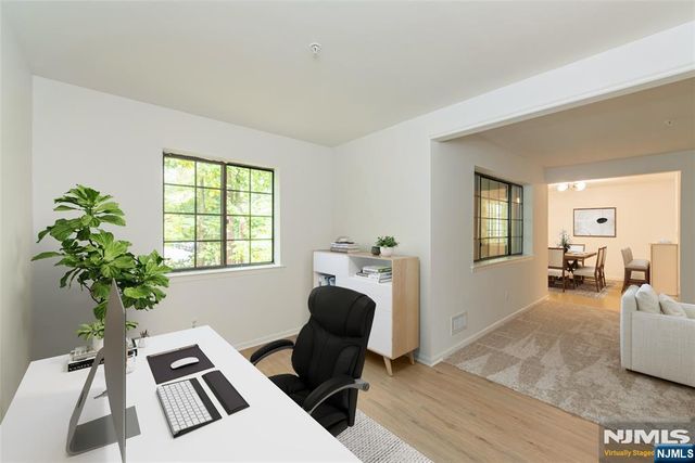 1102 Faulkner Court, Mahwah, NJ 07430