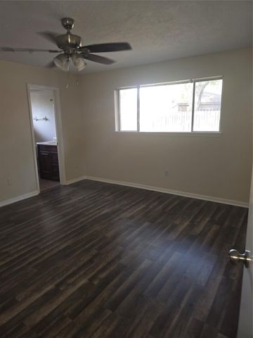 12507 Bexley Drive Drive, Houston, TX 77099