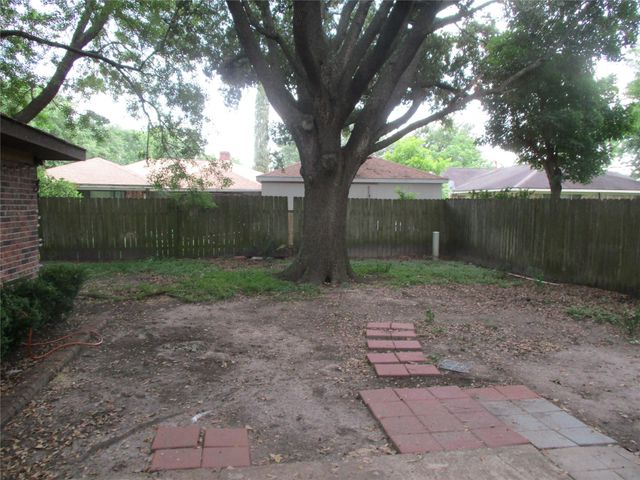 12507 Bexley Drive Drive, Houston, TX 77099