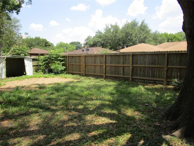 12507 Bexley Drive Drive, Houston, TX 77099
