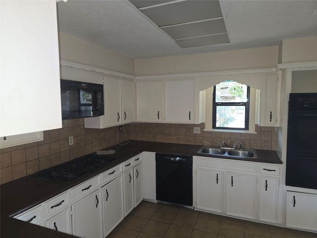12507 Bexley Drive Drive, Houston, TX 77099