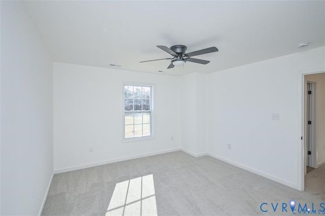 27003 Slash Pine Cir, Ruther Glen, VA 22546