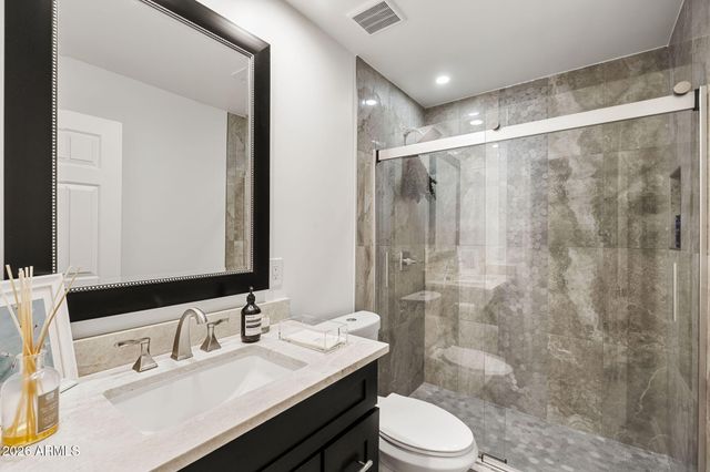 221 W MORTEN Avenue, Phoenix, AZ 85021