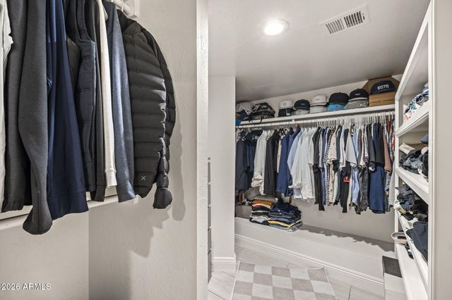 221 W MORTEN Avenue, Phoenix, AZ 85021