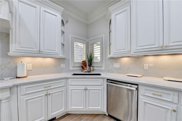 8150 Prestwick Circle, Duluth, GA 30097