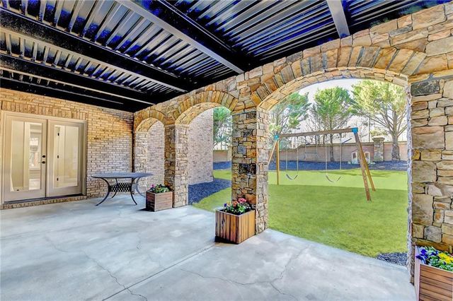 8150 Prestwick Circle, Duluth, GA 30097