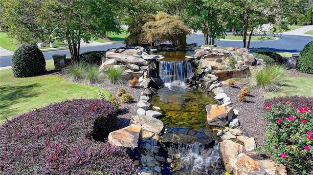 8150 Prestwick Circle, Duluth, GA 30097