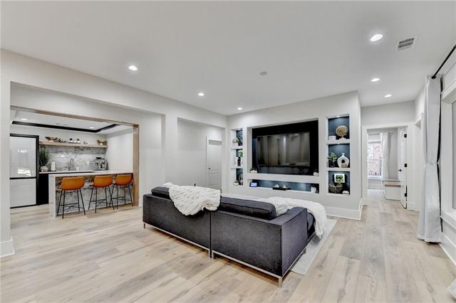 8150 Prestwick Circle, Duluth, GA 30097