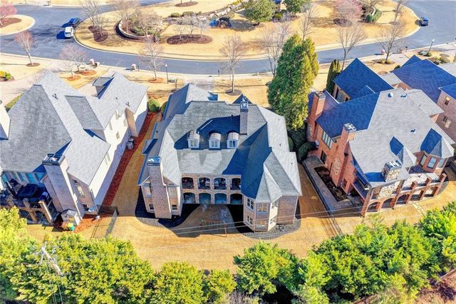 8150 Prestwick Circle, Duluth, GA 30097