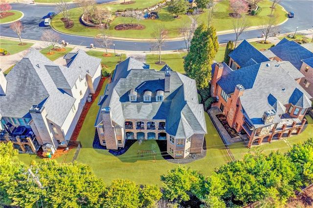 8150 Prestwick Circle, Duluth, GA 30097