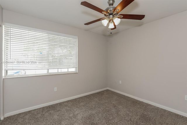 809 SW 8th Ave, Hallandale Beach, FL 33009