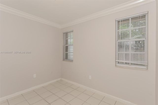 809 SW 8th Ave, Hallandale Beach, FL 33009