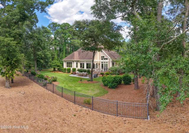 185 Red Berry Drive, Wallace, NC 28466
