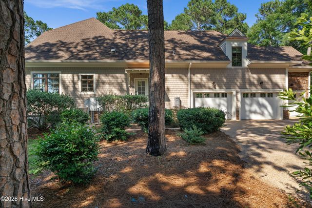 185 Red Berry Drive, Wallace, NC 28466