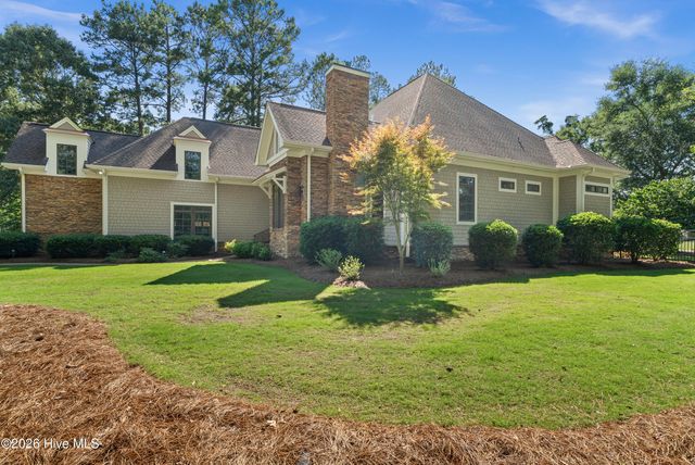 185 Red Berry Drive, Wallace, NC 28466