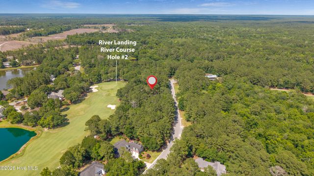 185 Red Berry Drive, Wallace, NC 28466